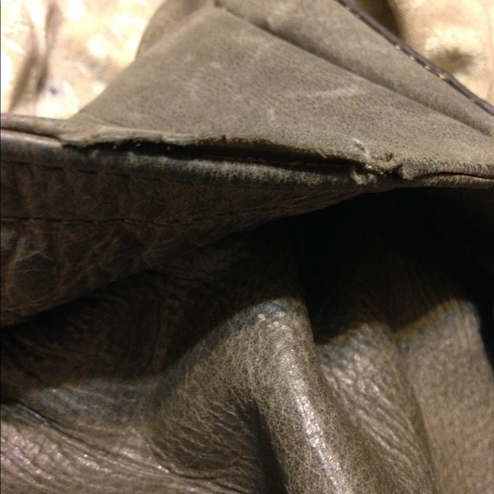 Guess By Marciano - image 6